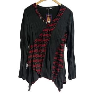 Creation‎ Women Small Black Red Asymmetrical Art To Wear Blouse